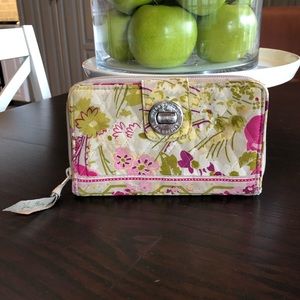 Vera Bradley Turnkock Wallet in Make Me Blush
